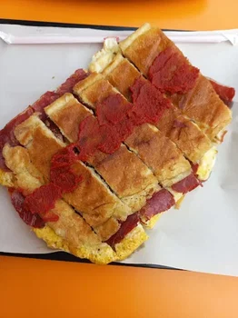 Çekirge Tostcusu Merve resimleri