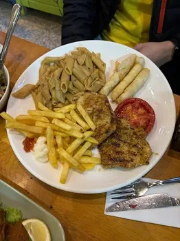 Cafe Ti resimleri