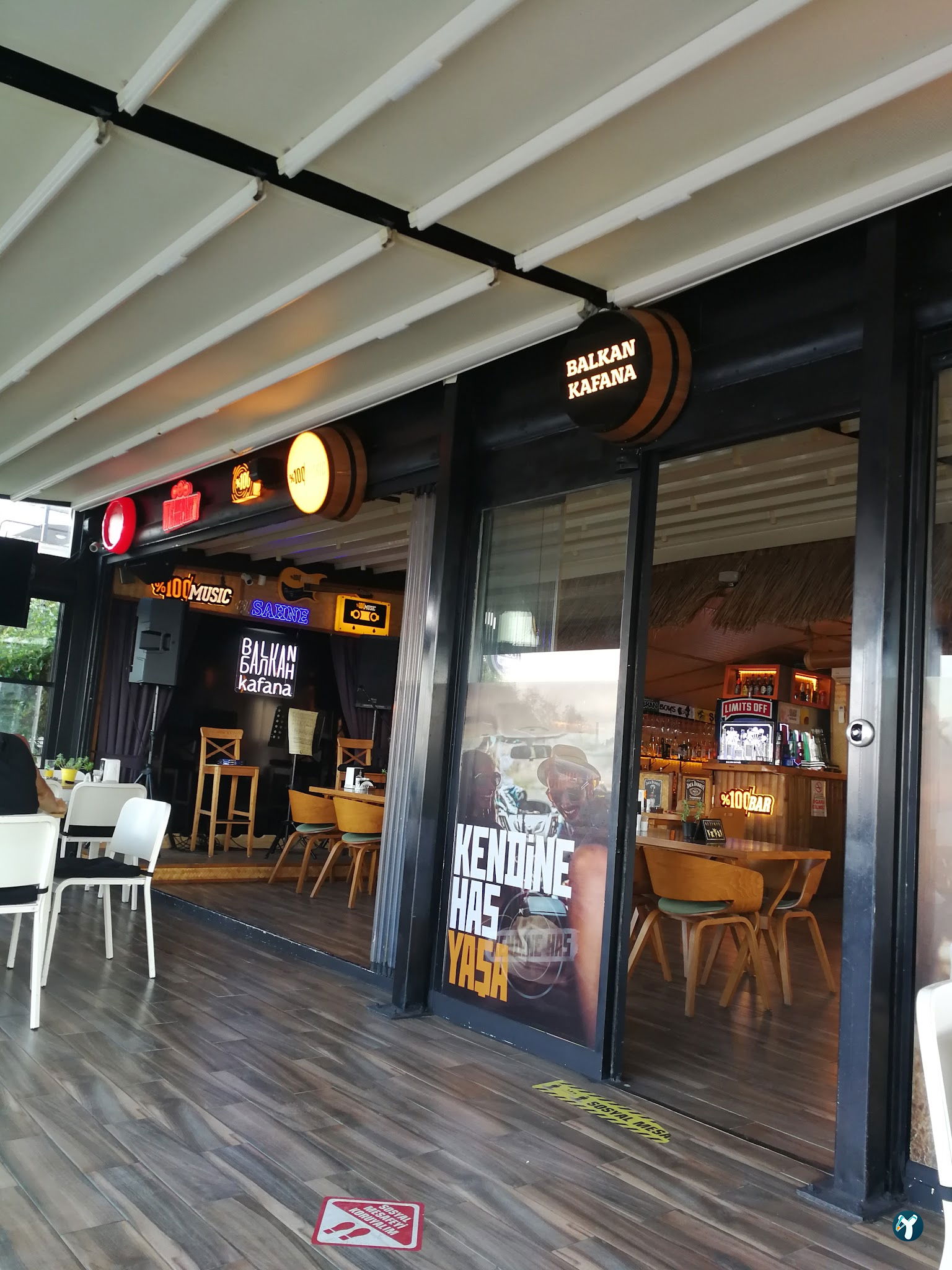 Balkan Kafana Restaurant
