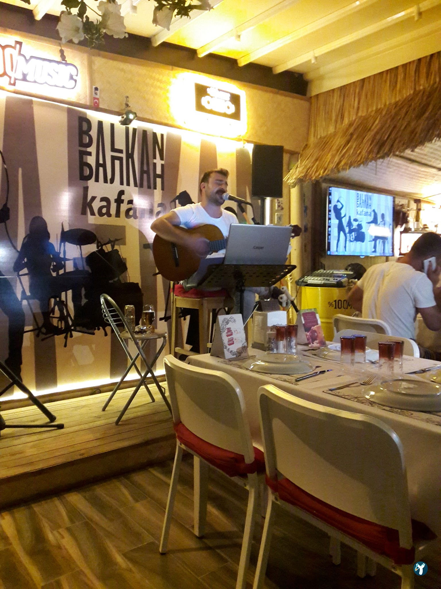 Balkan Kafana Restaurant
