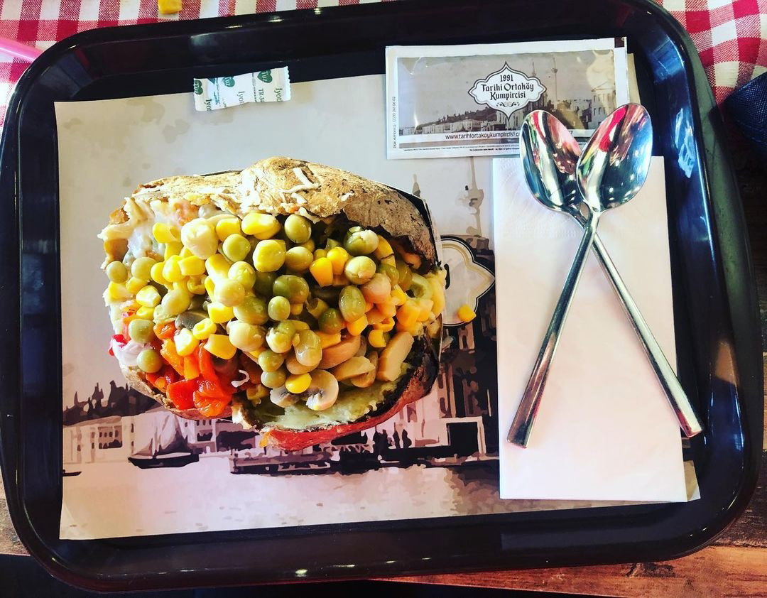 Tarihi Ortaköy Kumpircisi