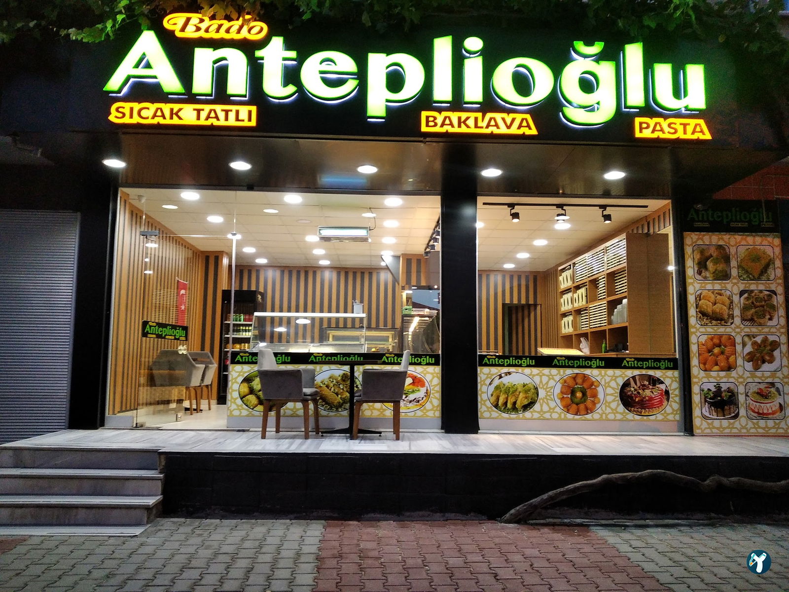 Antepli̇oglu Baklava Pasta Kurabi̇ye