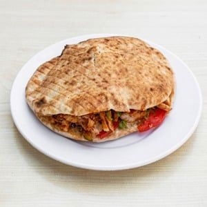 Tombik Ekmek Arası Tavuk Döner