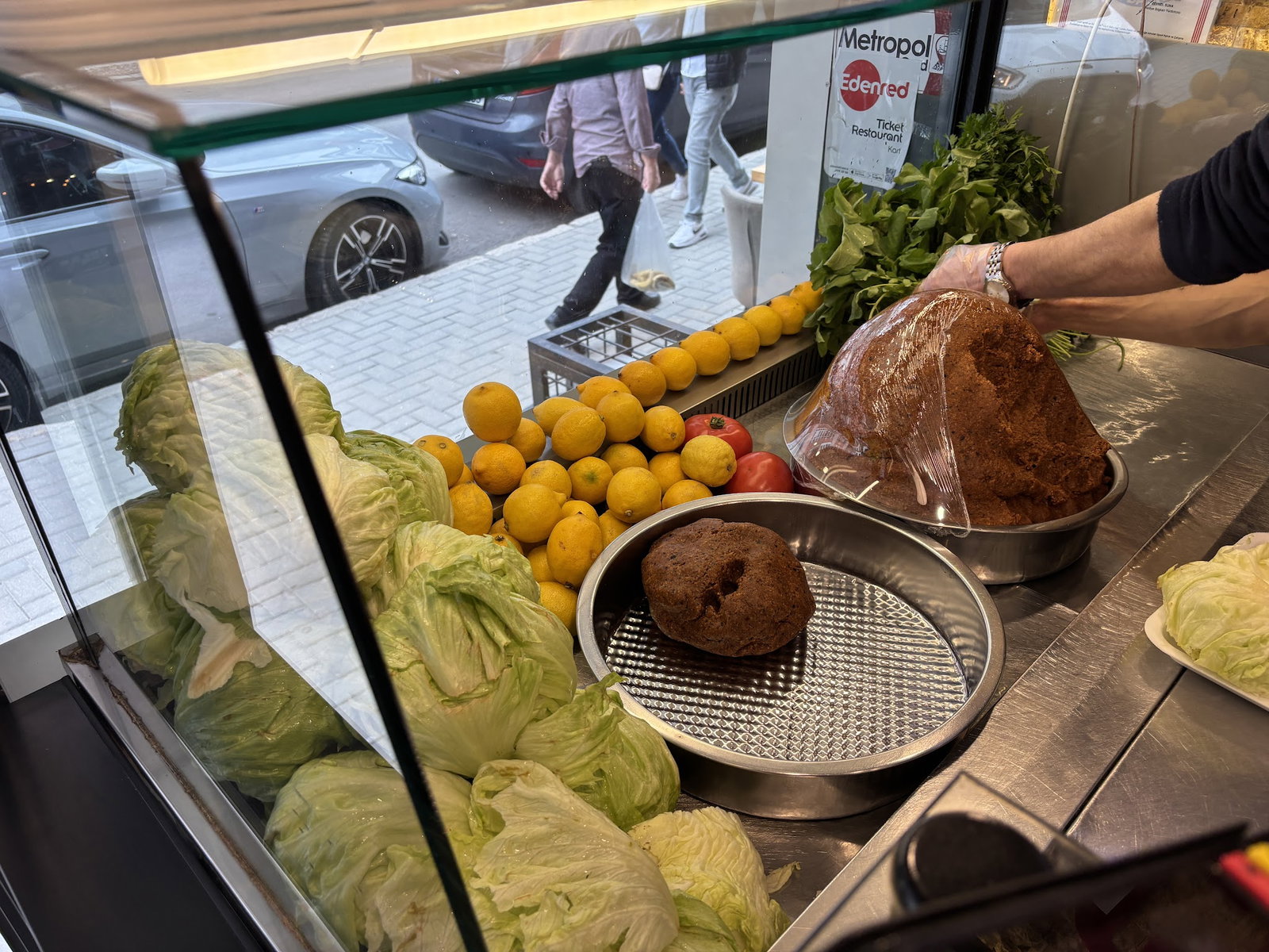 Çi̇ğköfteci̇ Ömer Usta(Avcilar-Merkez)