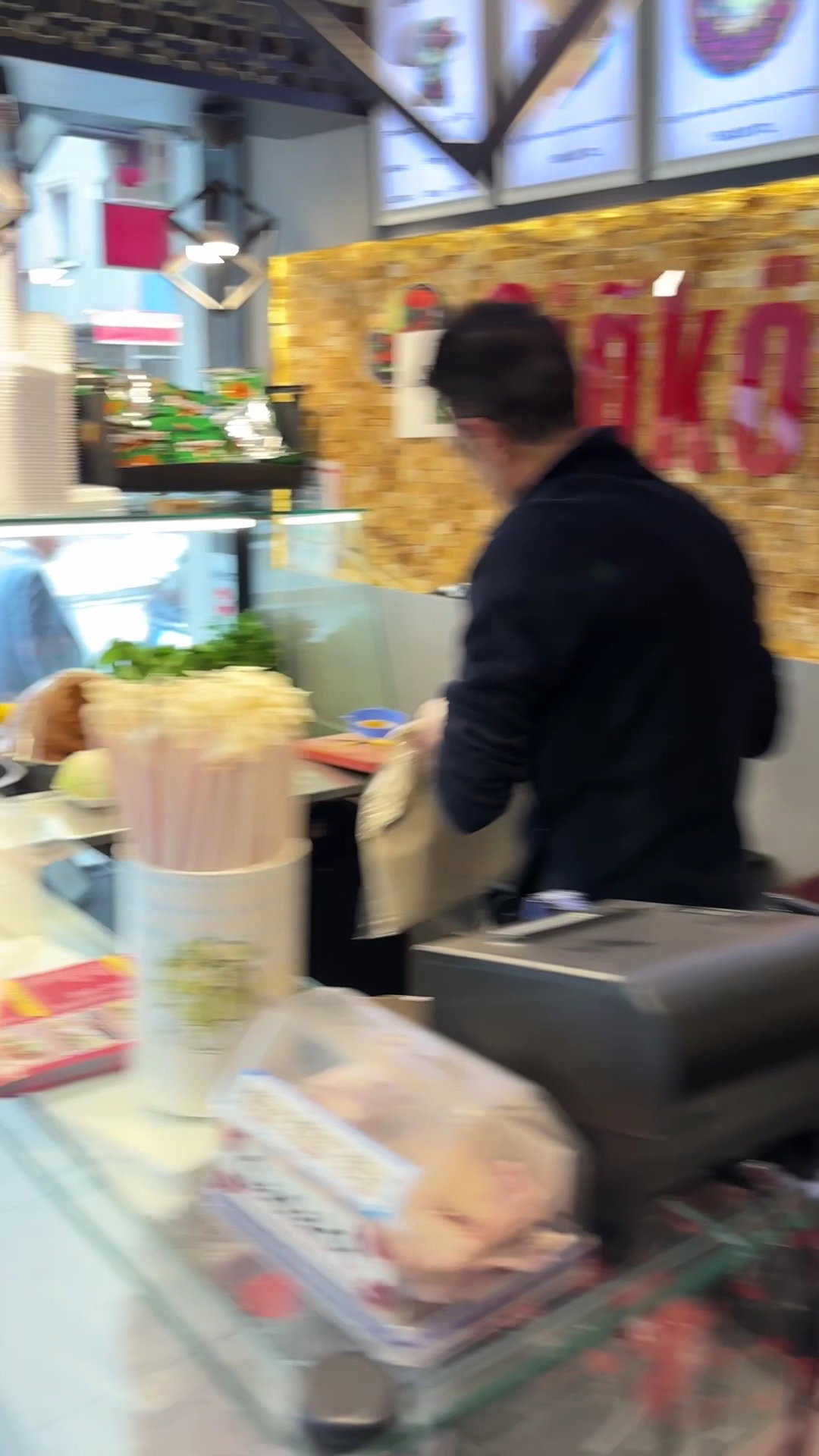 Çi̇ğköfteci̇ Ömer Usta(Avcilar-Merkez)