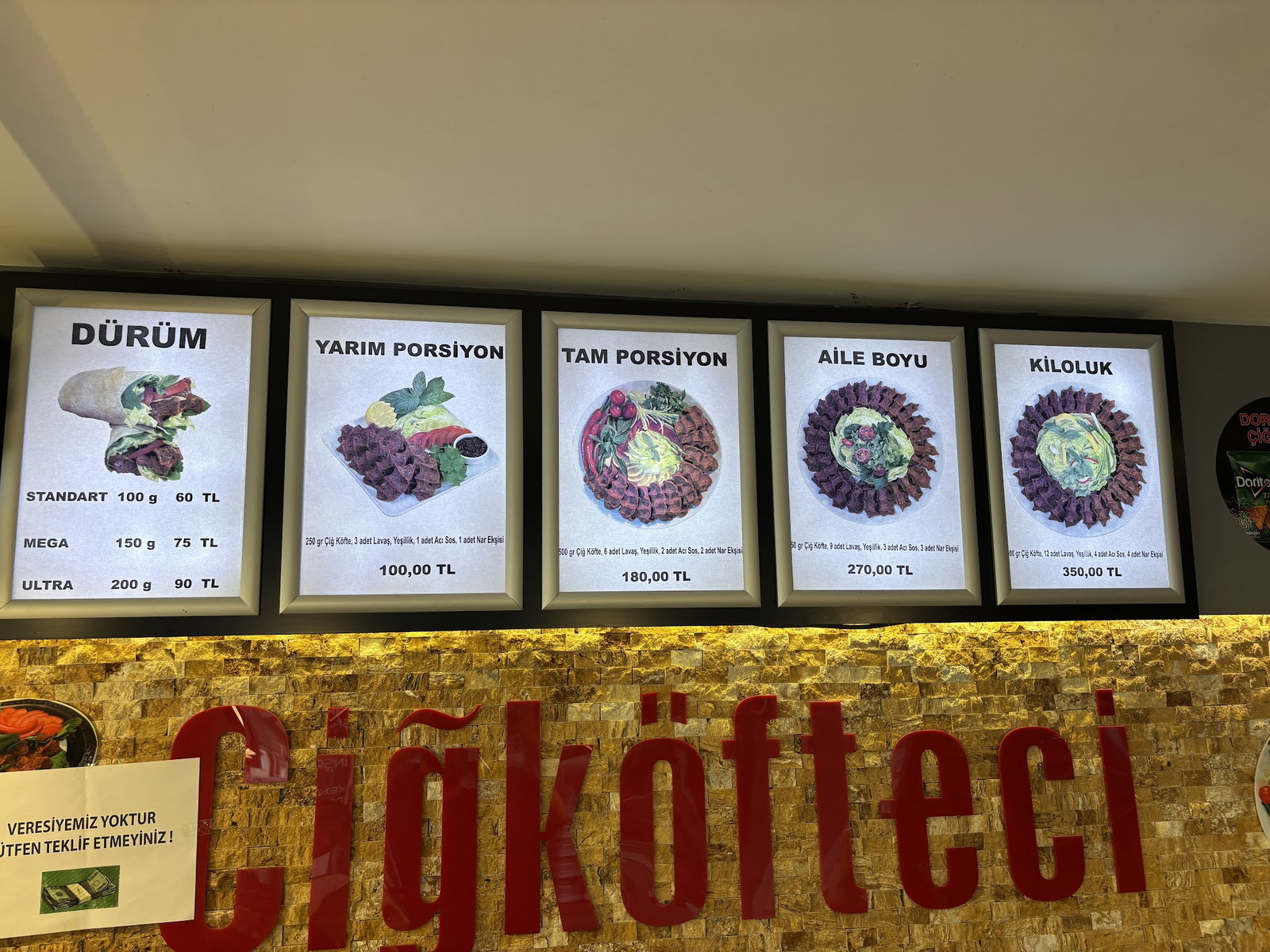 Çi̇ğköfteci̇ Ömer Usta(Avcilar-Merkez)