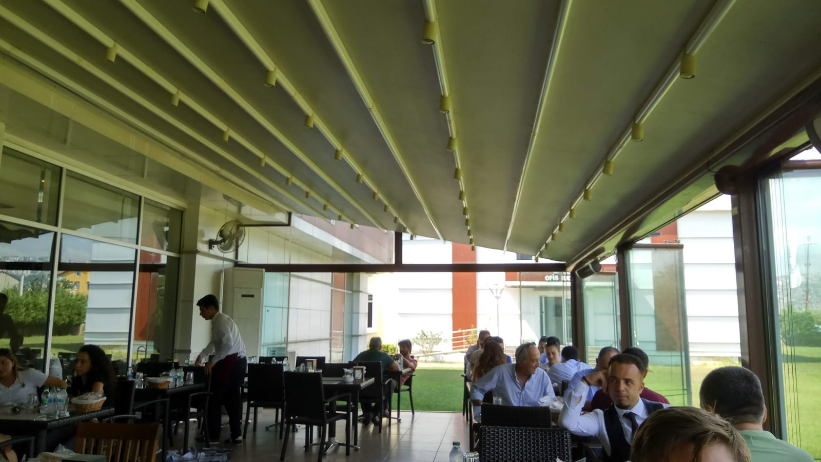 Çınar Lokantası Çarşı Yapı