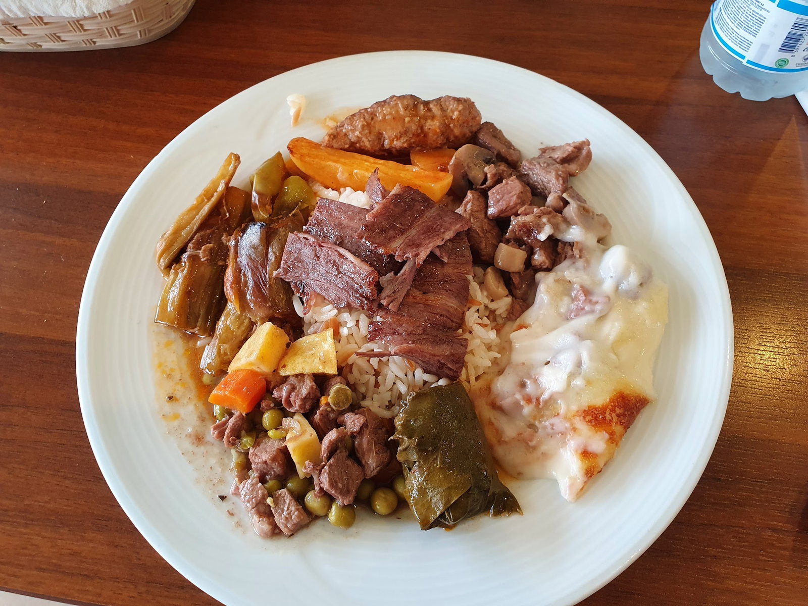 Çınar Lokantası Çarşı Yapı