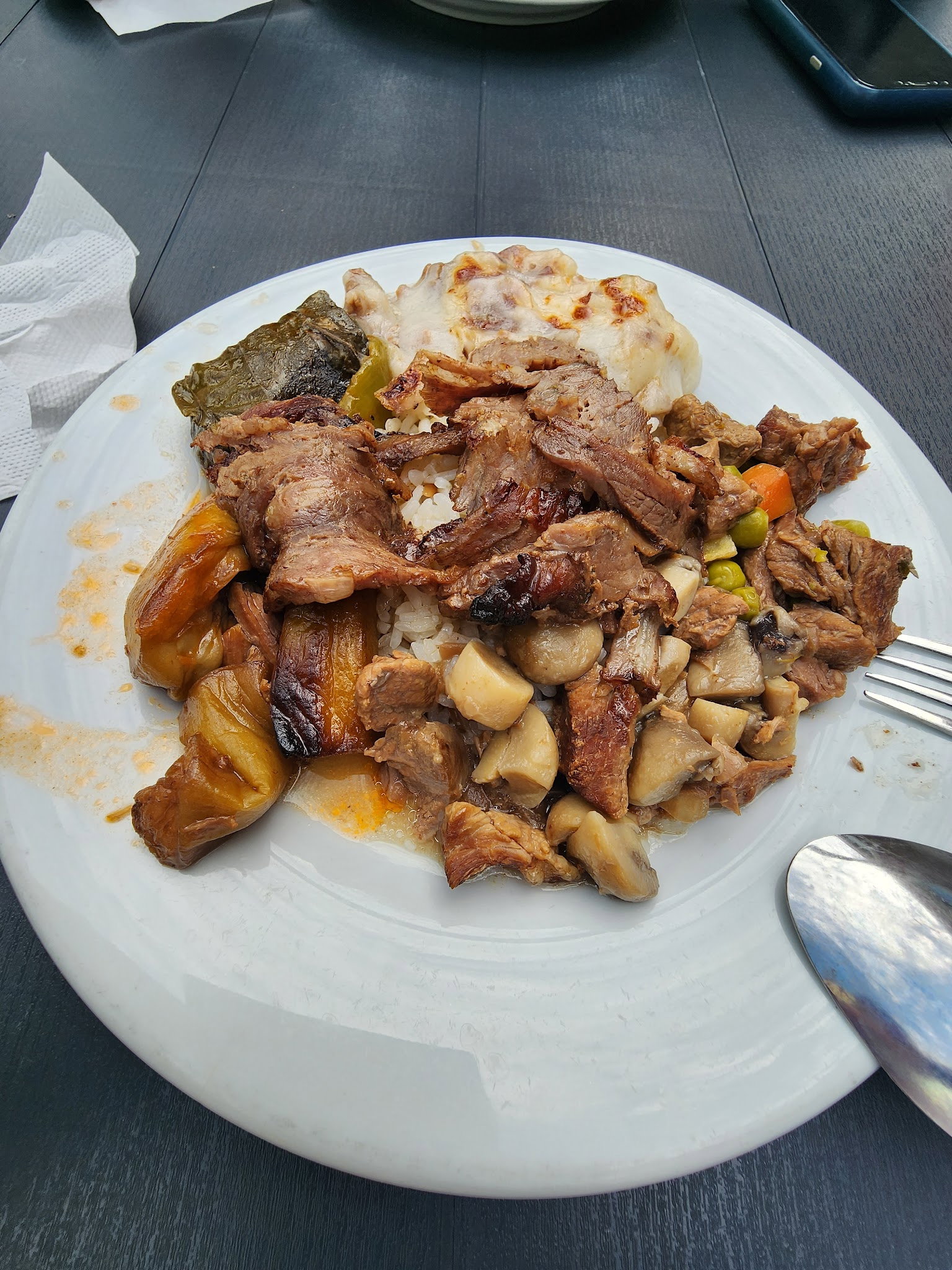 Çınar Lokantası Çarşı Yapı