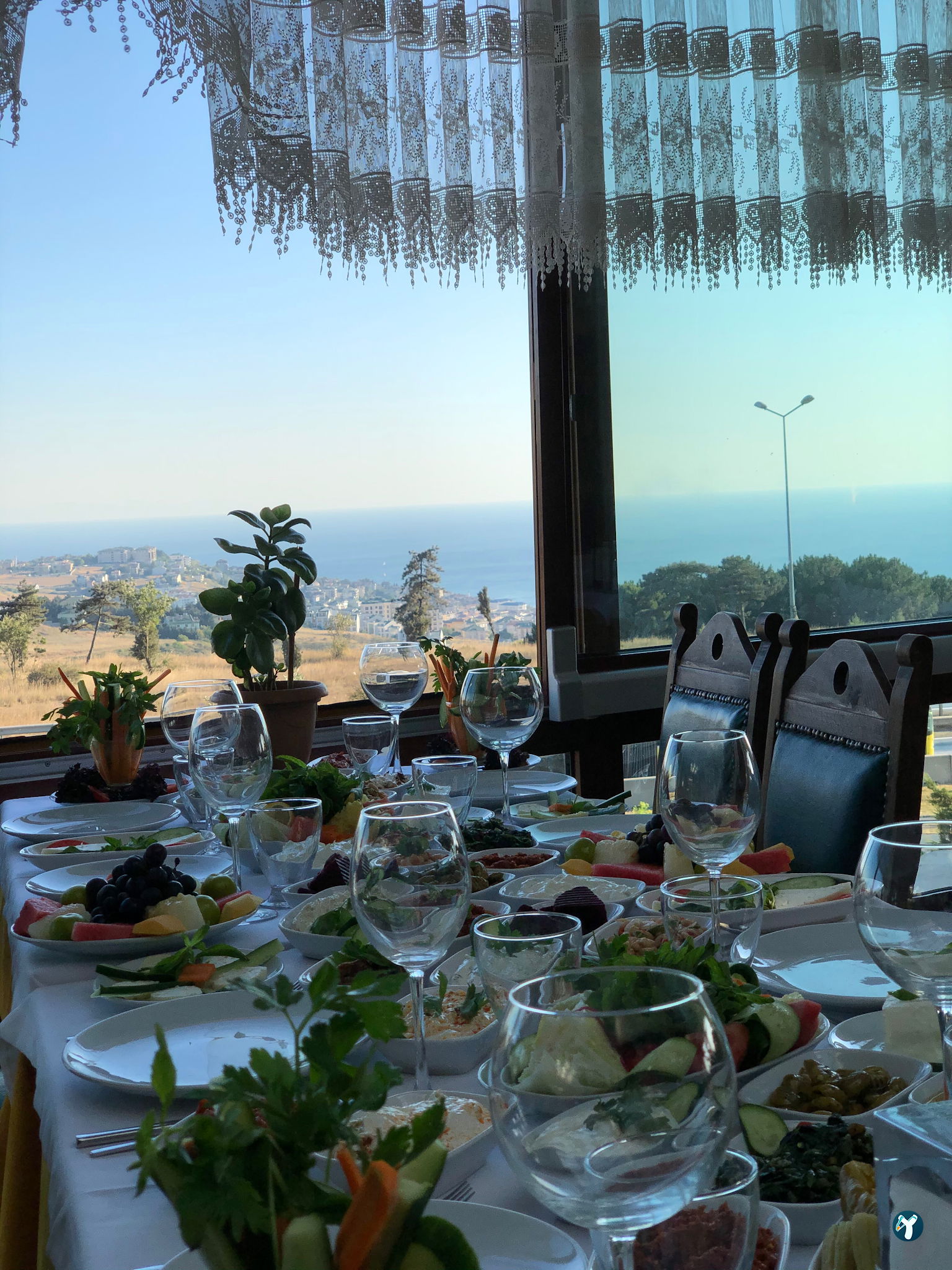 Kanatçı Muhtar’In Köyü Muhtar Halis Restaurant