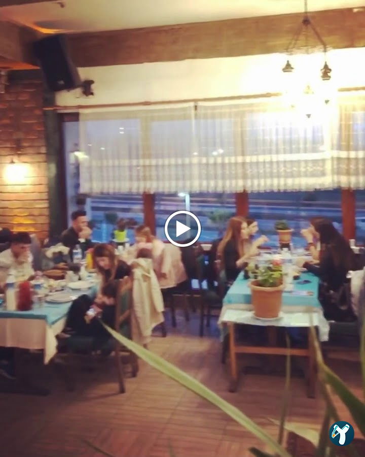 Kanatçı Muhtar’In Köyü Muhtar Halis Restaurant