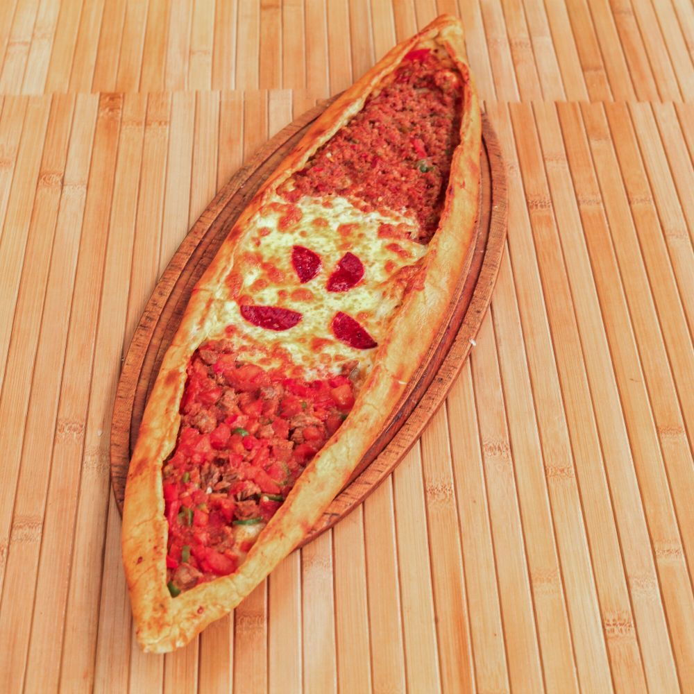 Full Karışık Pide