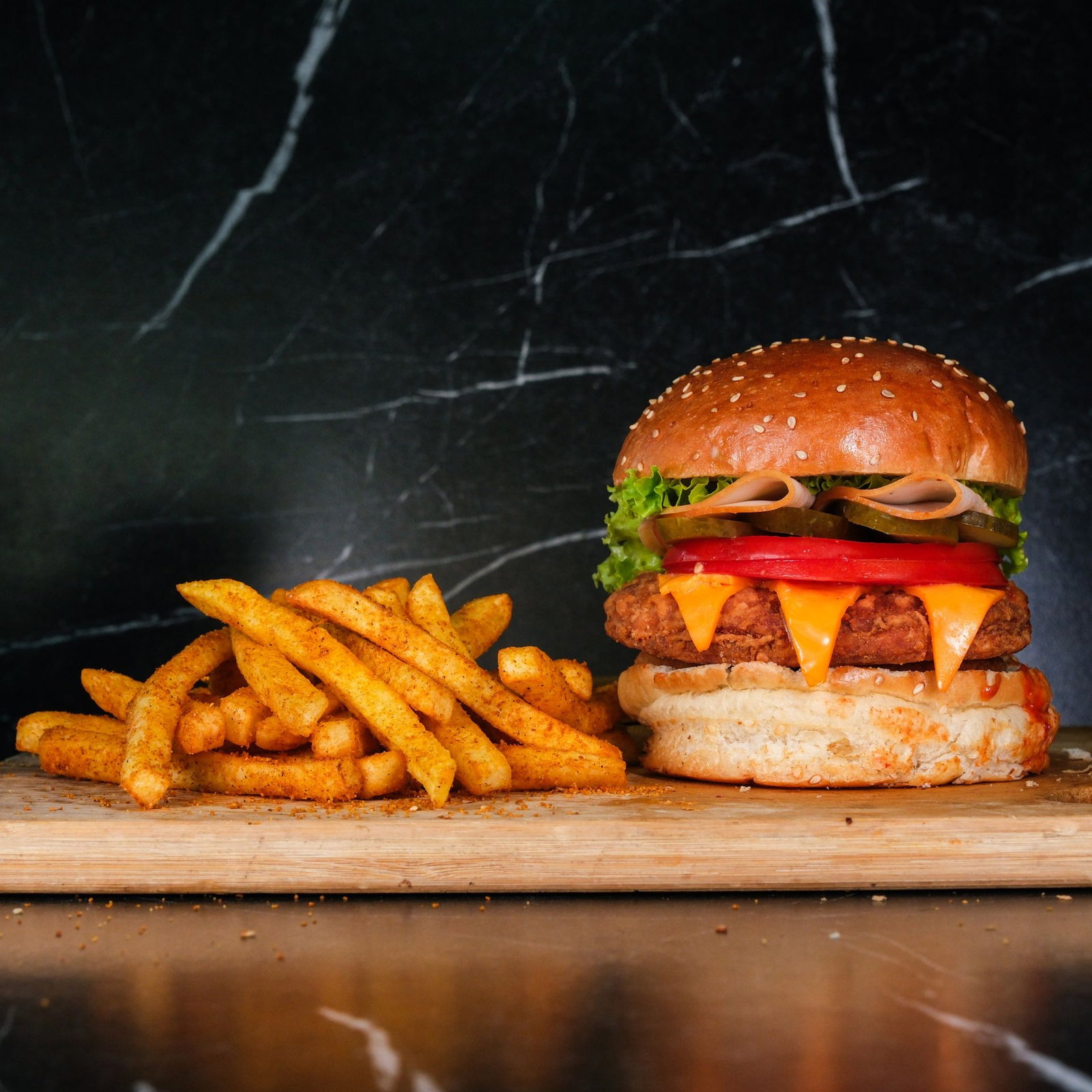 Chicken Smoked Füme Burger Menü