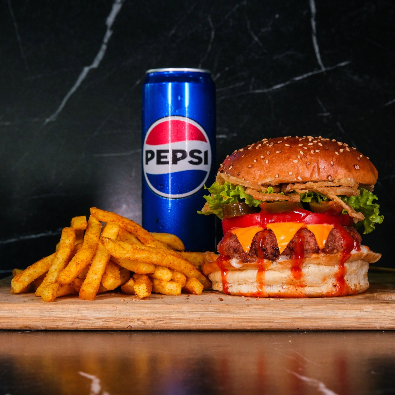 Acılı Meksika Et Burger Menü
