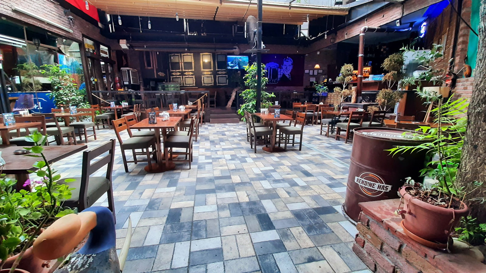 Küp Saklı Bahçe Kadıköy