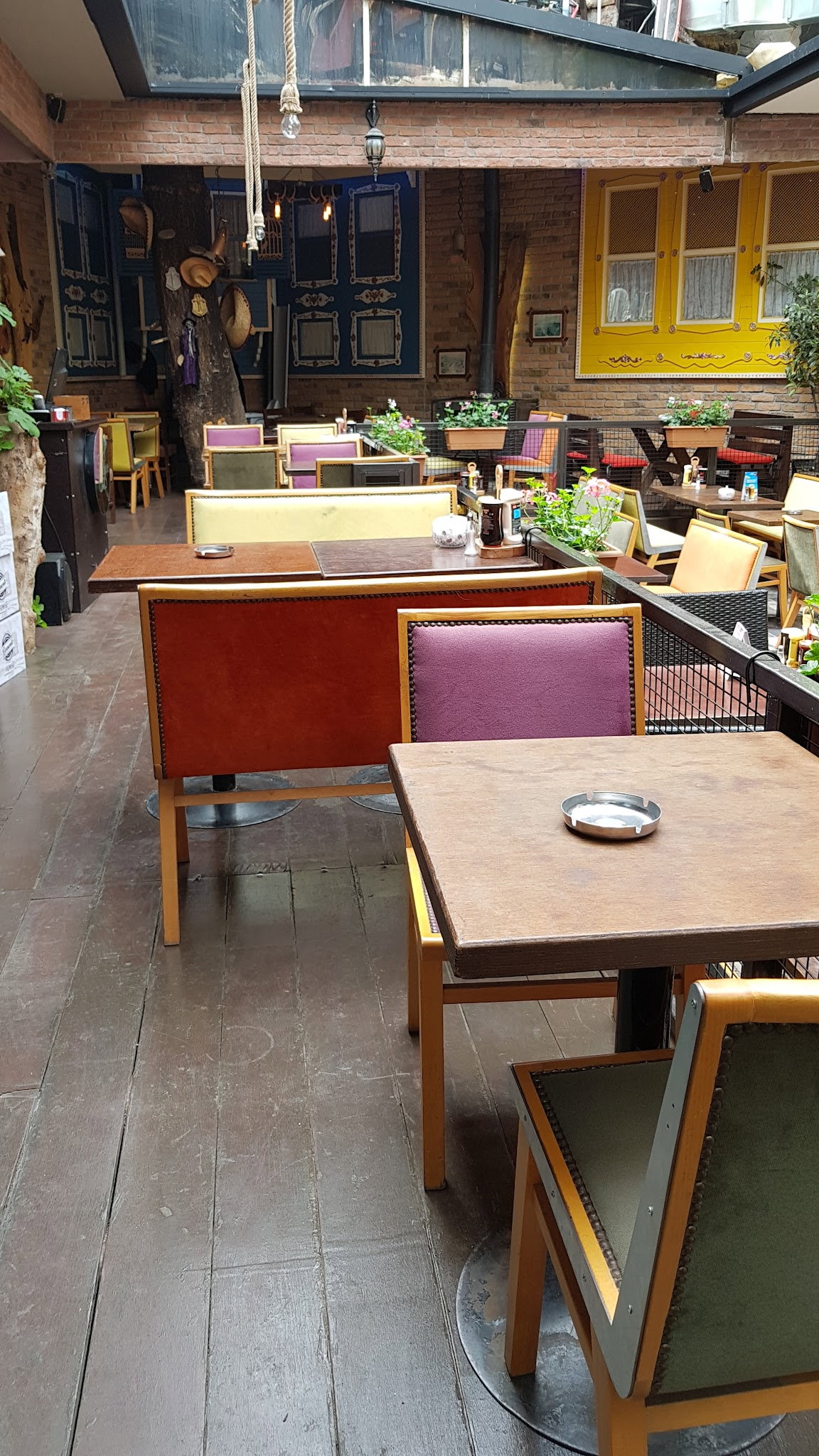 Küp Saklı Bahçe Kadıköy