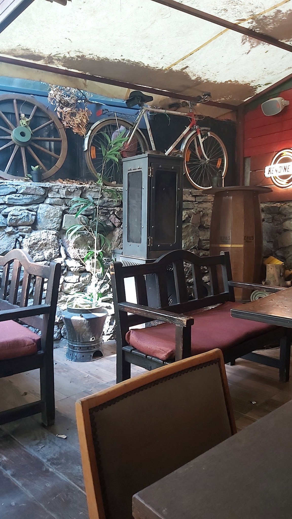 Küp Saklı Bahçe Kadıköy