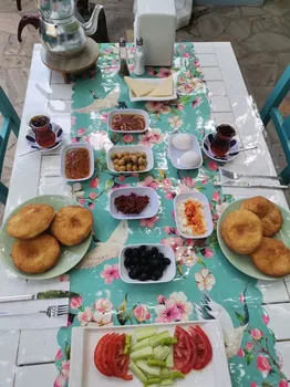 Saklibahce bademli resimleri