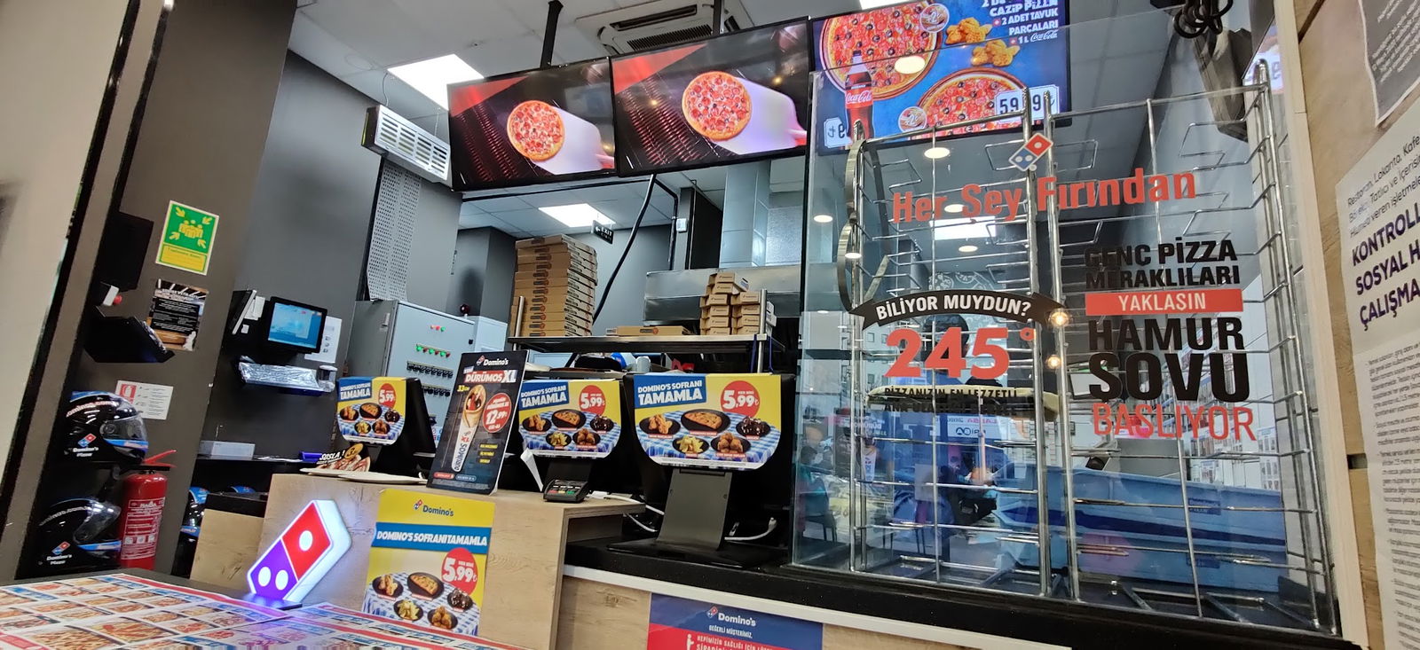 Esenler Havaalanı Mahallesi Domino'S Pizza