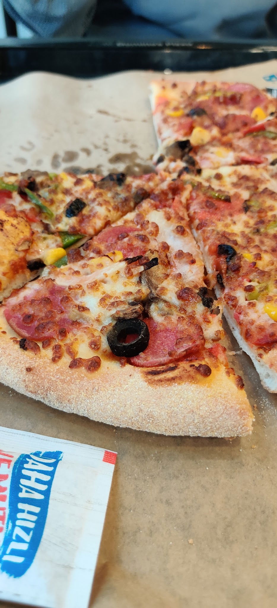 Esenler Havaalanı Mahallesi Domino'S Pizza