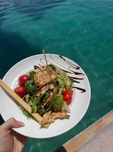 White Beach Ayayorgi