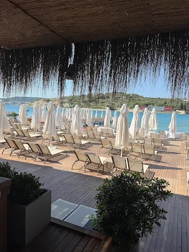 White Beach Ayayorgi