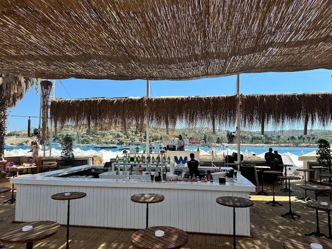 White Beach Ayayorgi