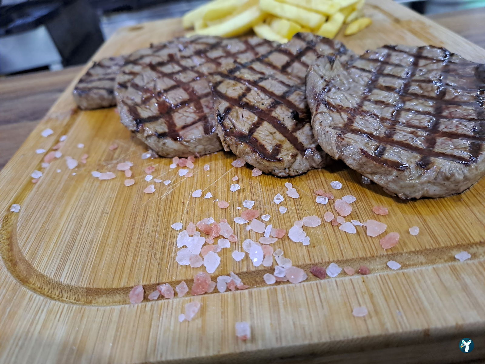 Ragip. Steak.Fish.House