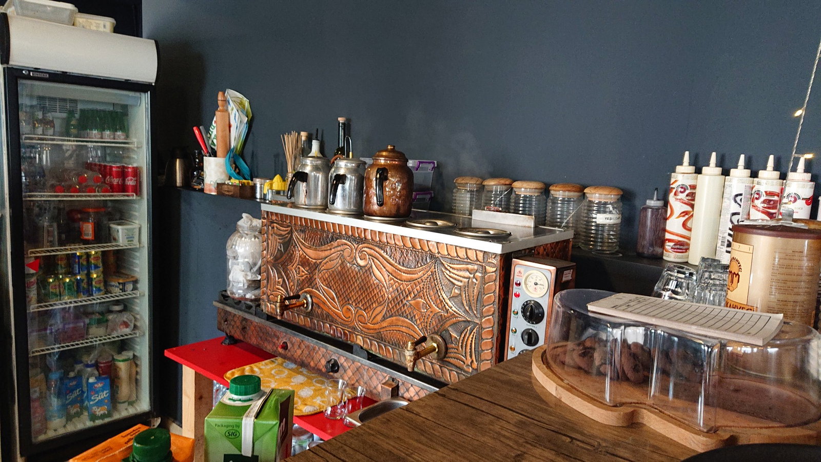 Üzüm Şeftali̇ Cafe