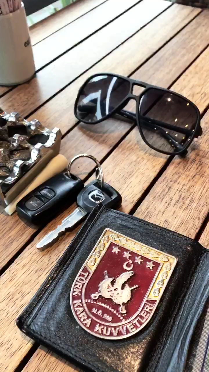 Üzüm Şeftali̇ Cafe