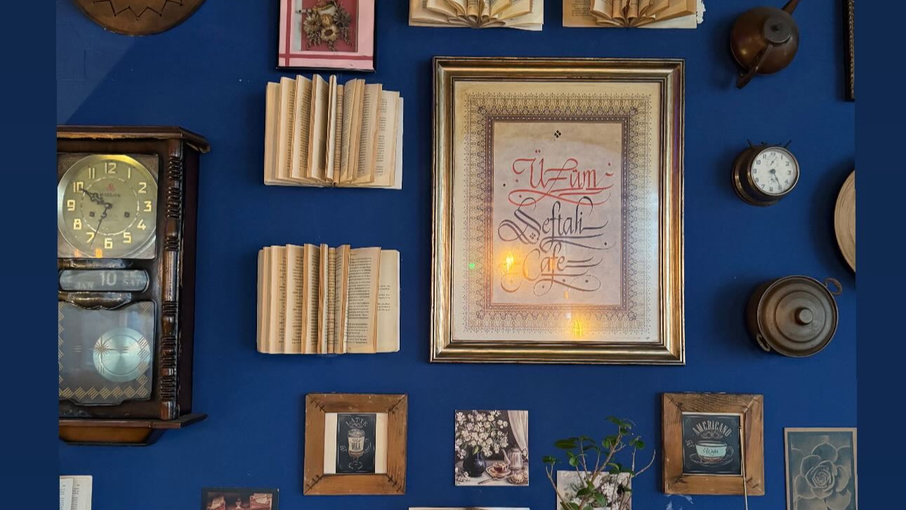 Üzüm Şeftali̇ Cafe