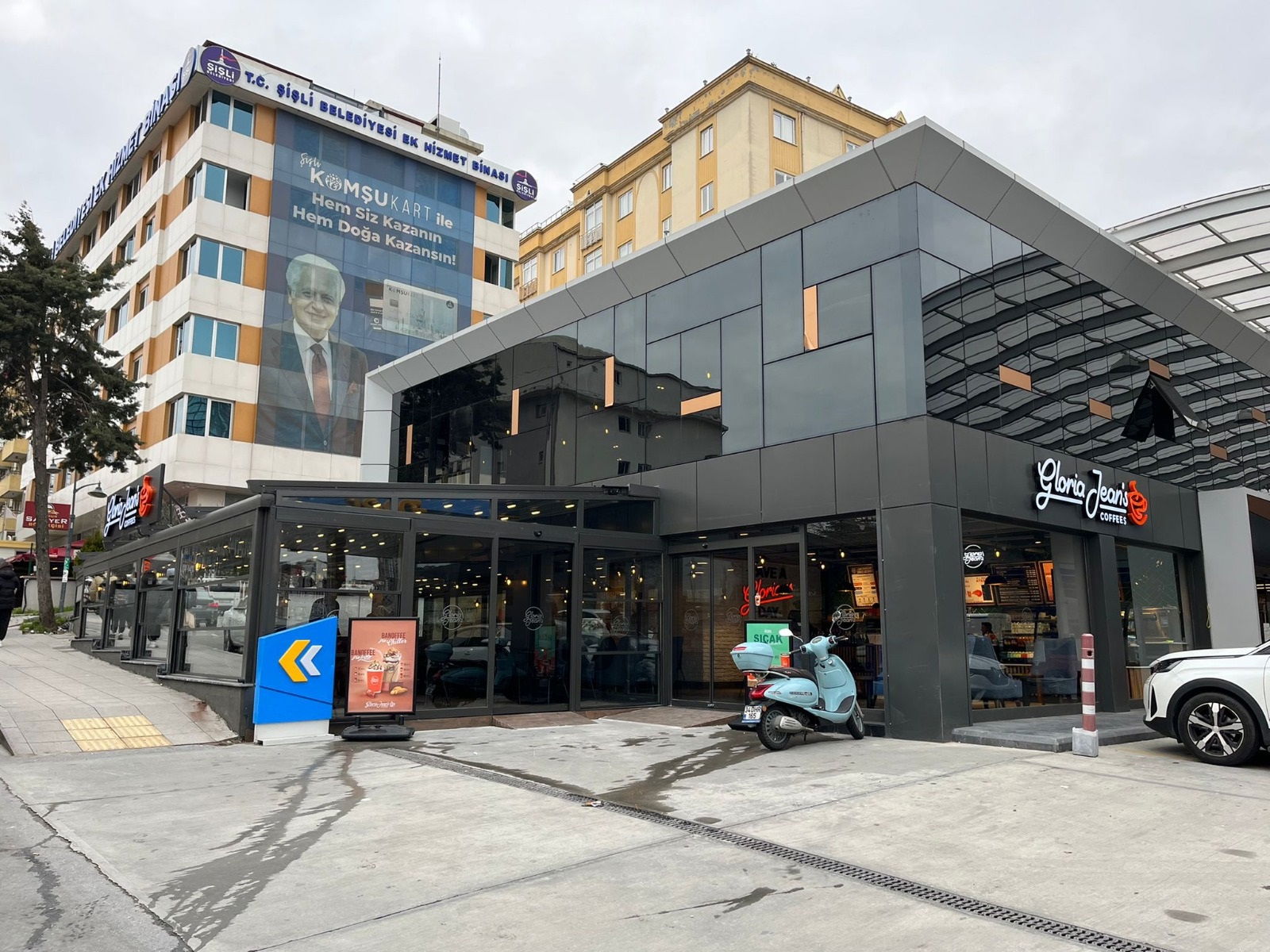 Gloria Jeans Coffees Şişli