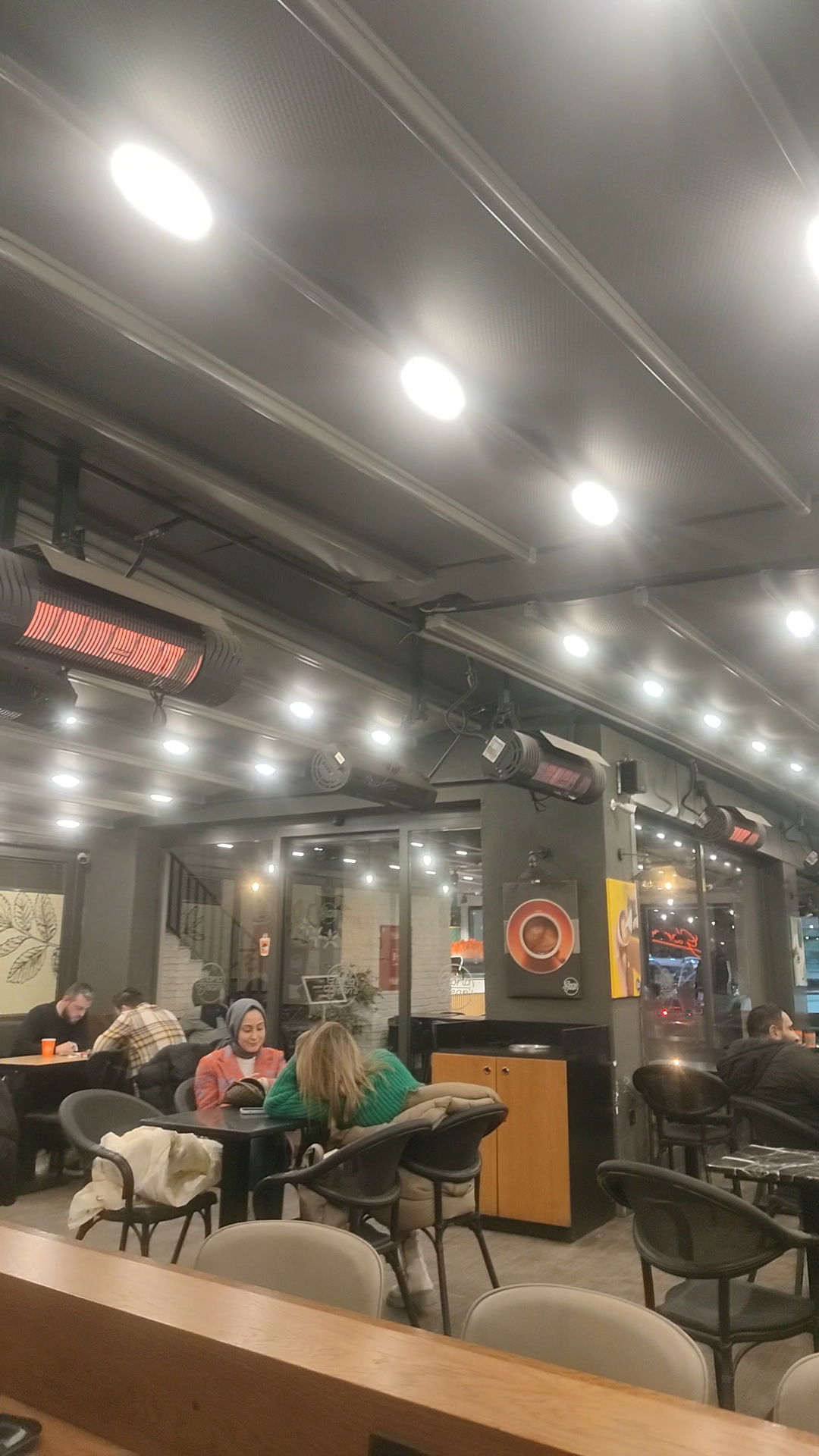 Gloria Jeans Coffees Şişli