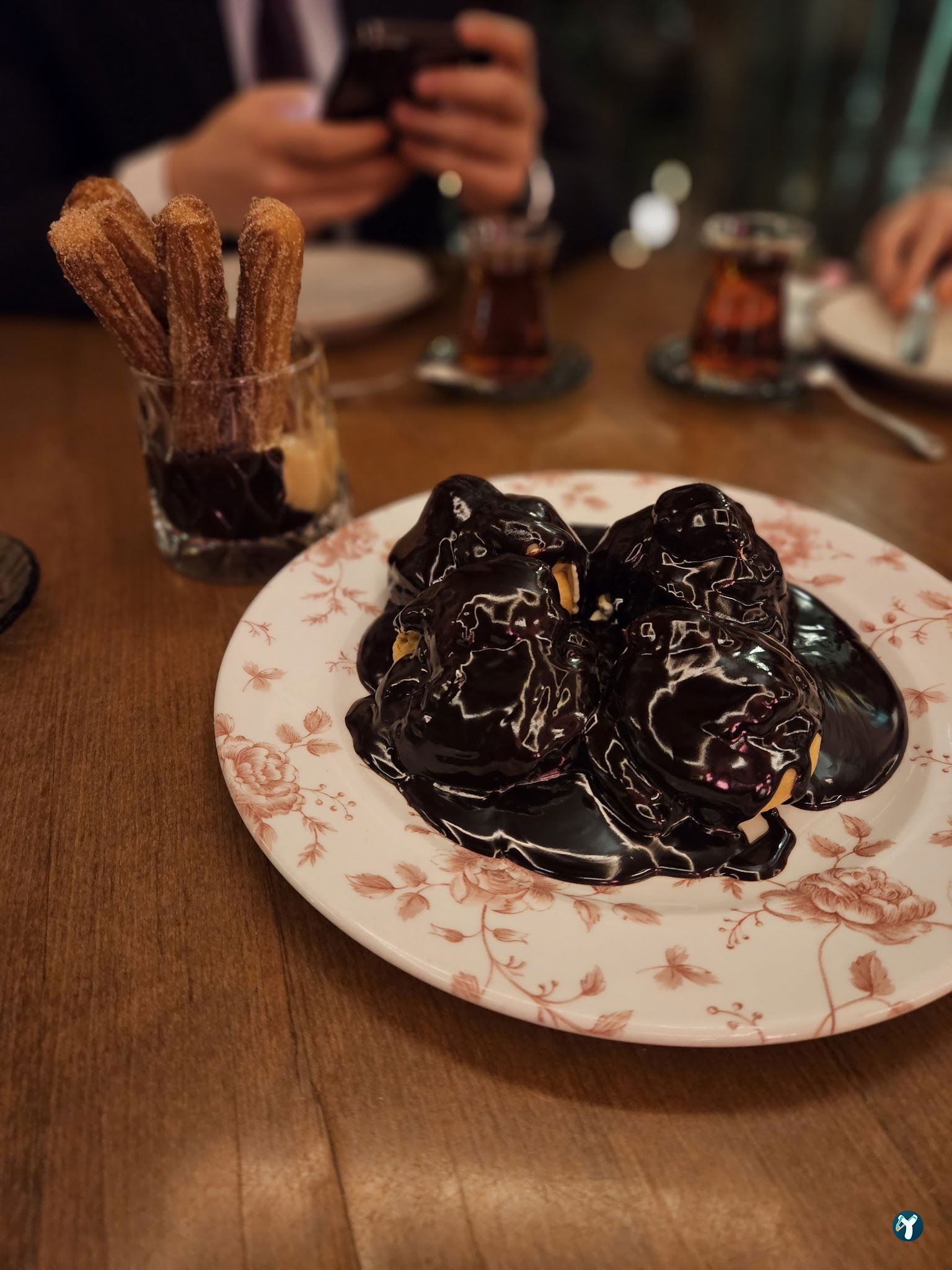Lou Cafe Bistro - İran Caddesi