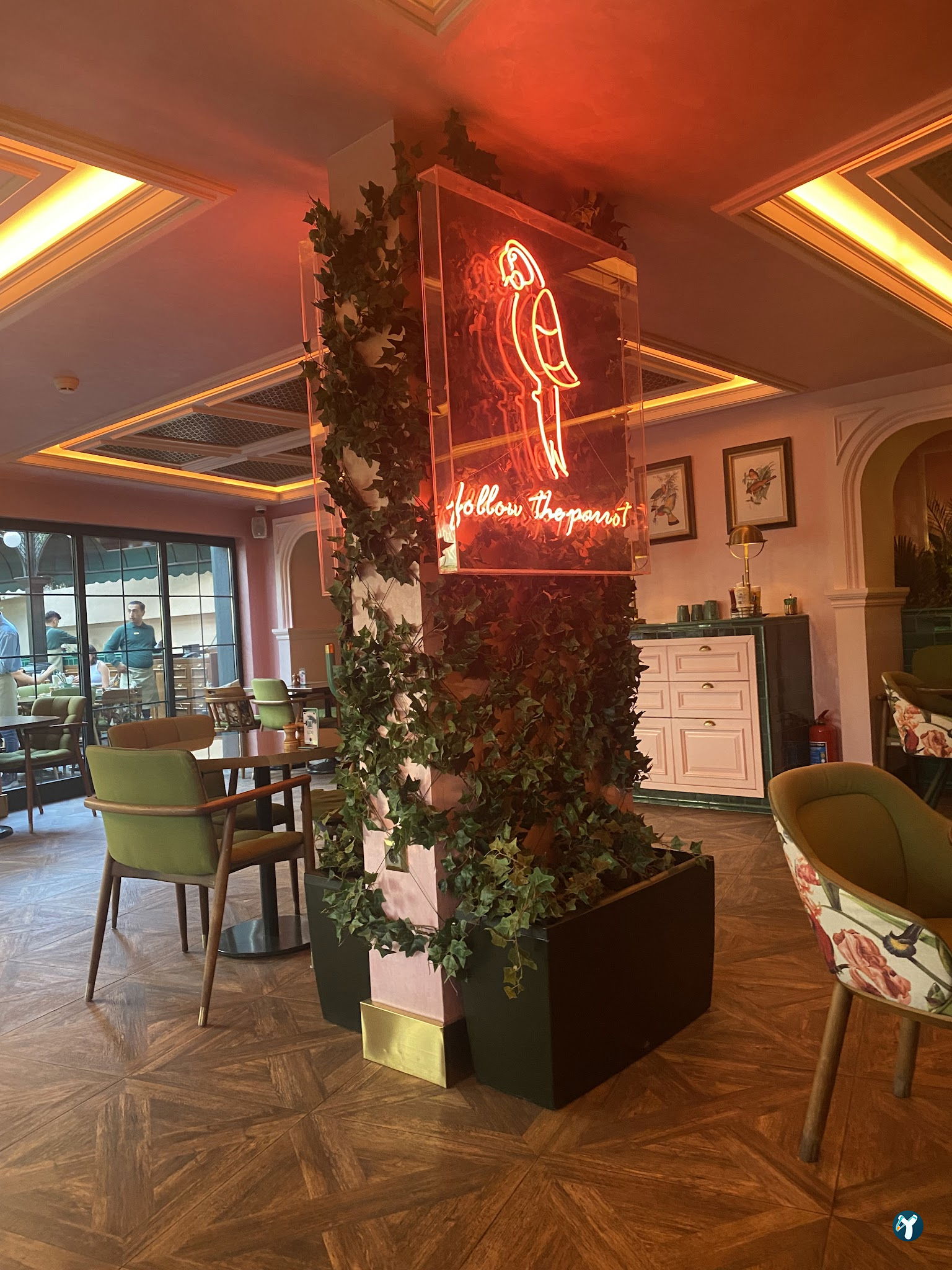 Lou Cafe Bistro - İran Caddesi