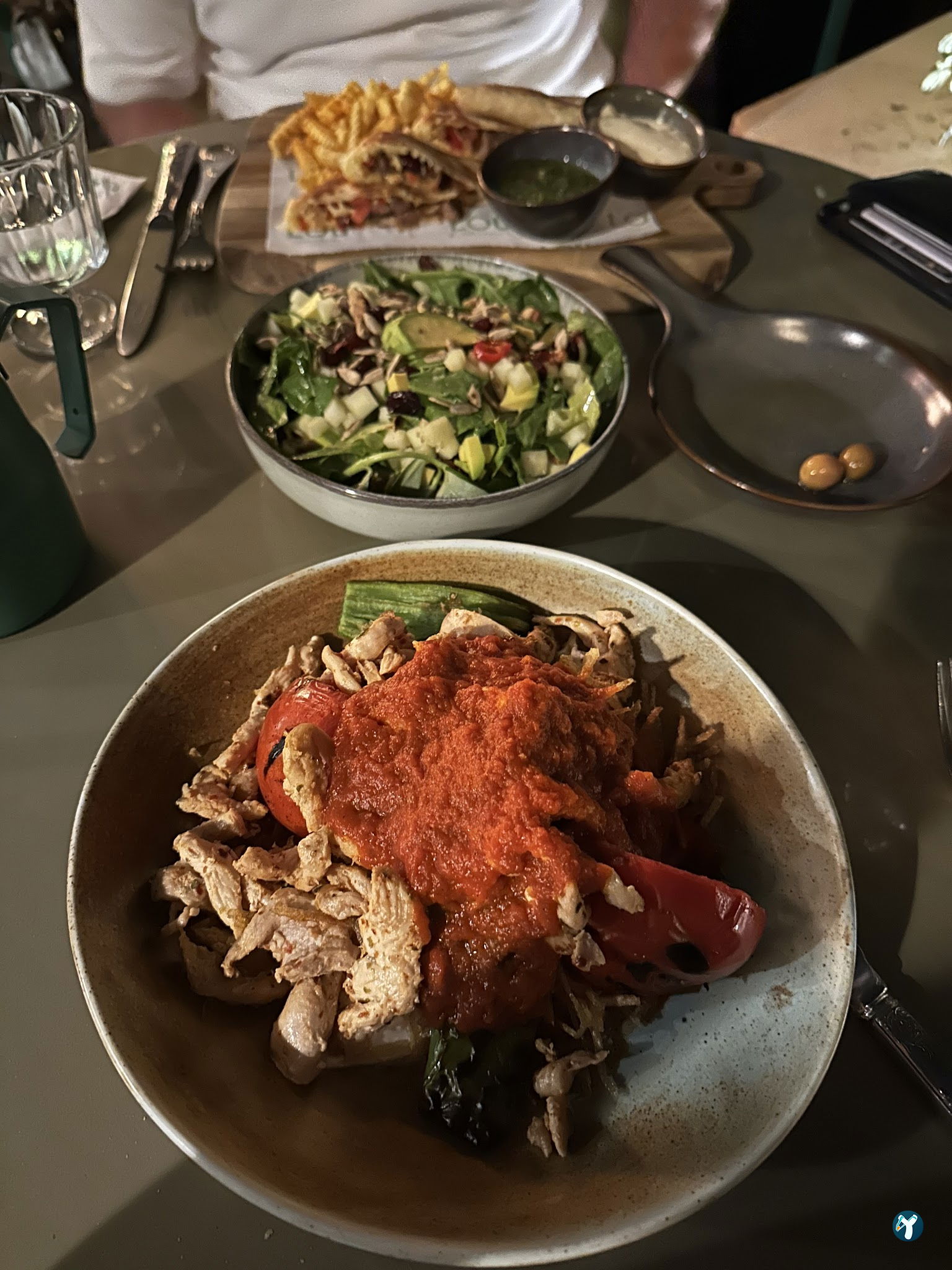 Lou Cafe Bistro - İran Caddesi