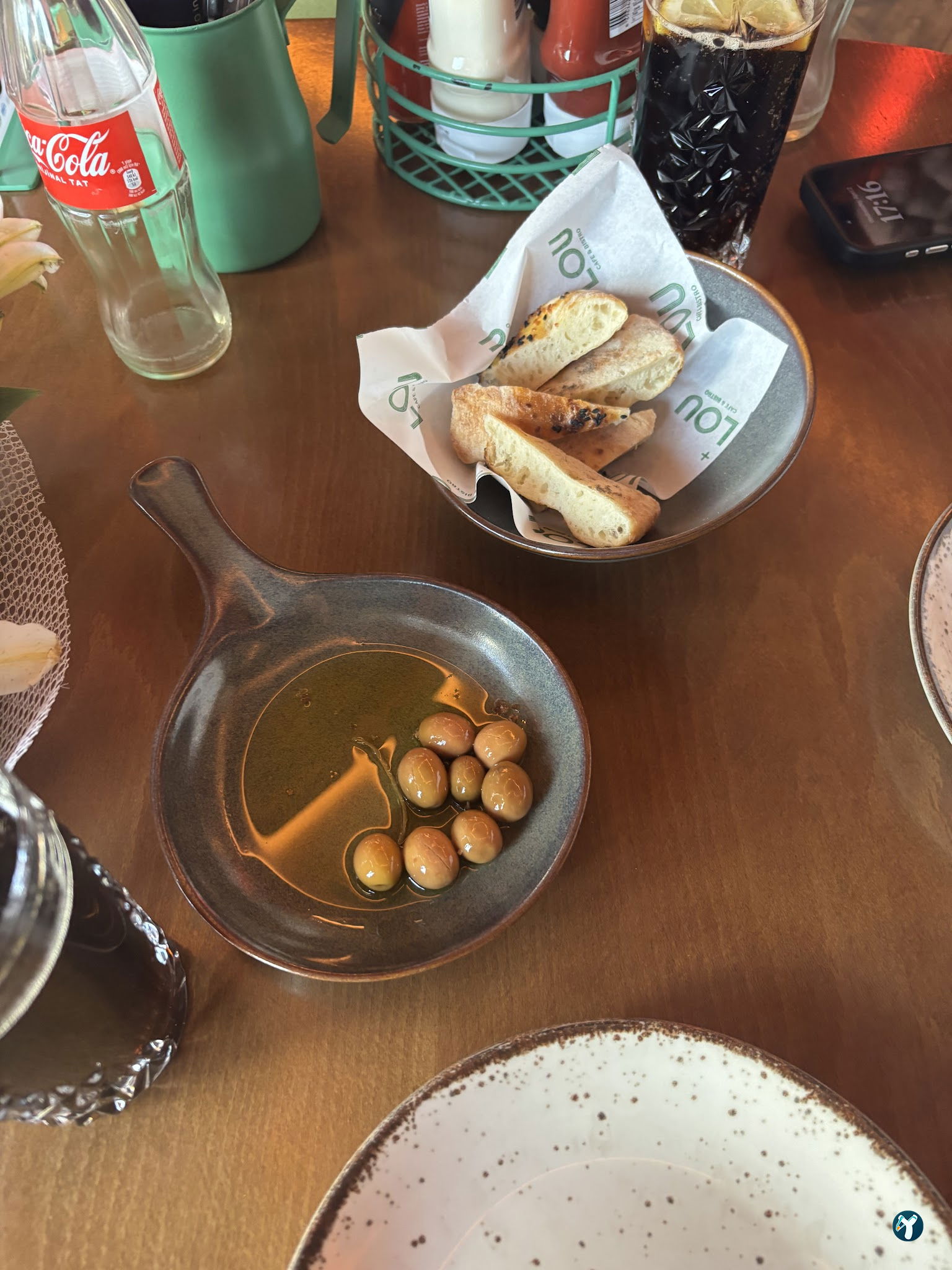 Lou Cafe Bistro - İran Caddesi