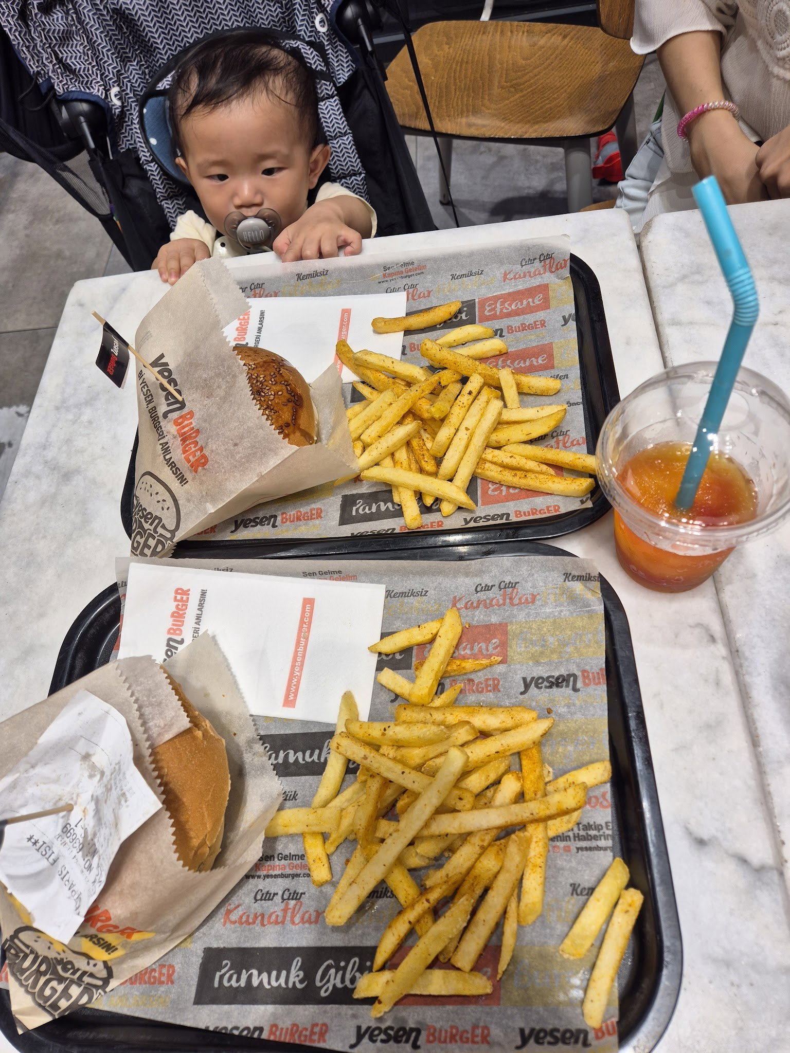 Yesen Burger Kadıköy