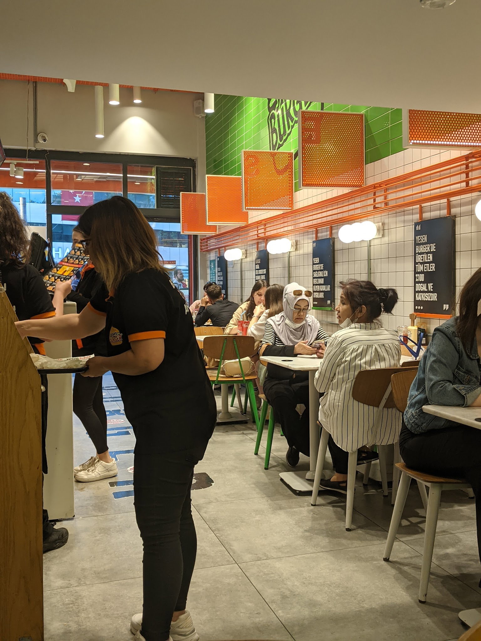 Yesen Burger Kadıköy