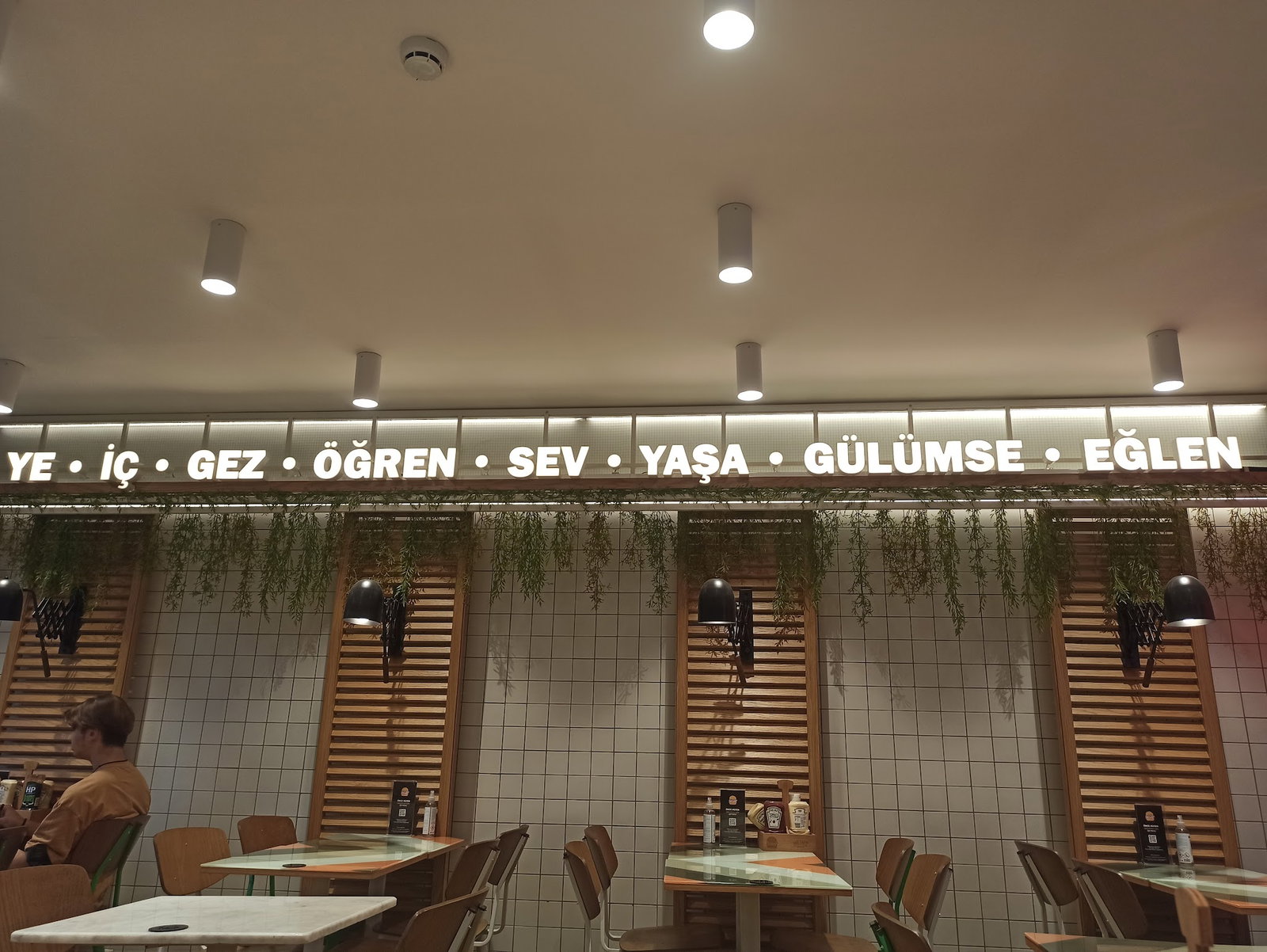 Yesen Burger Kadıköy