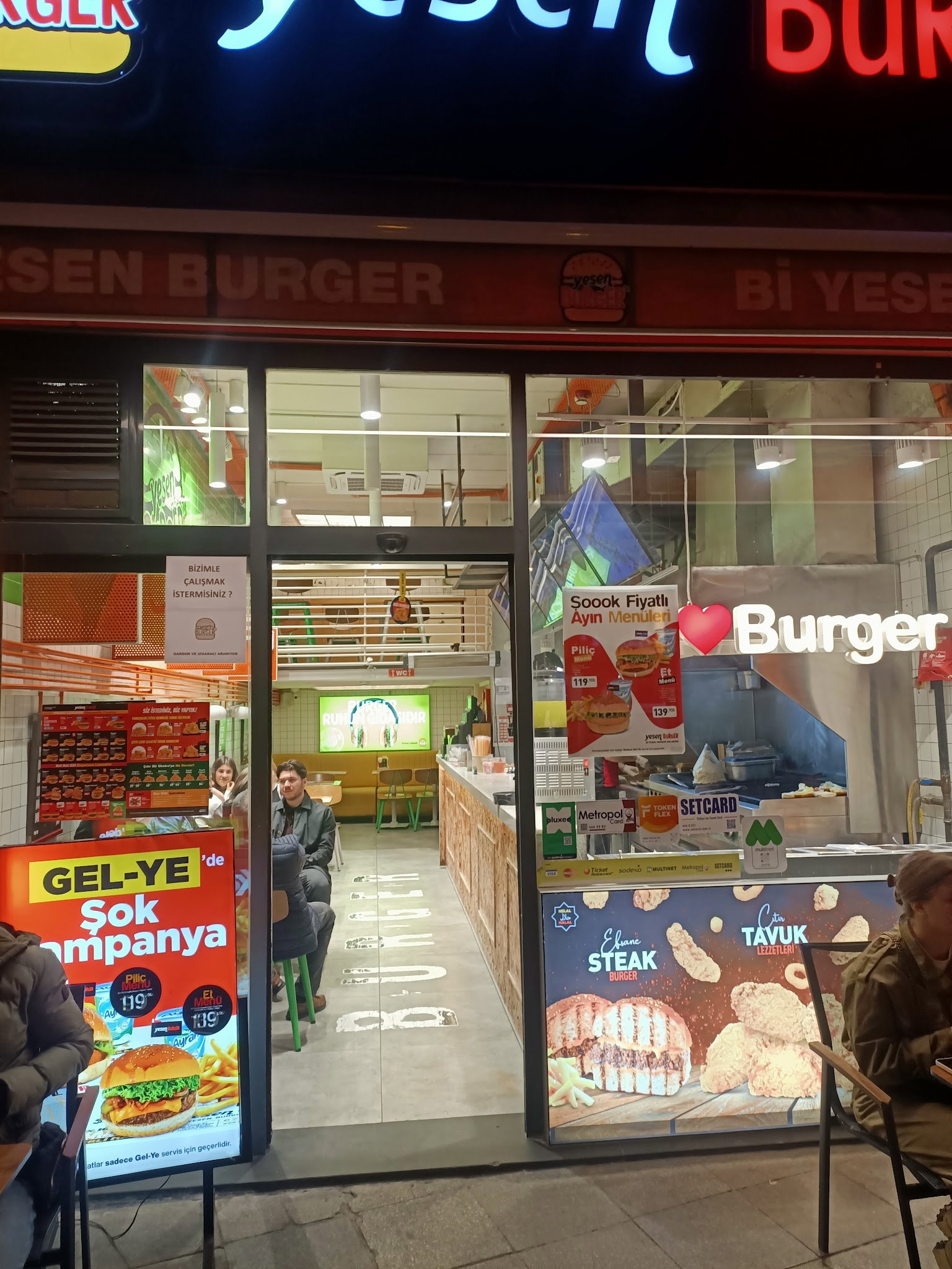 Yesen Burger Kadıköy