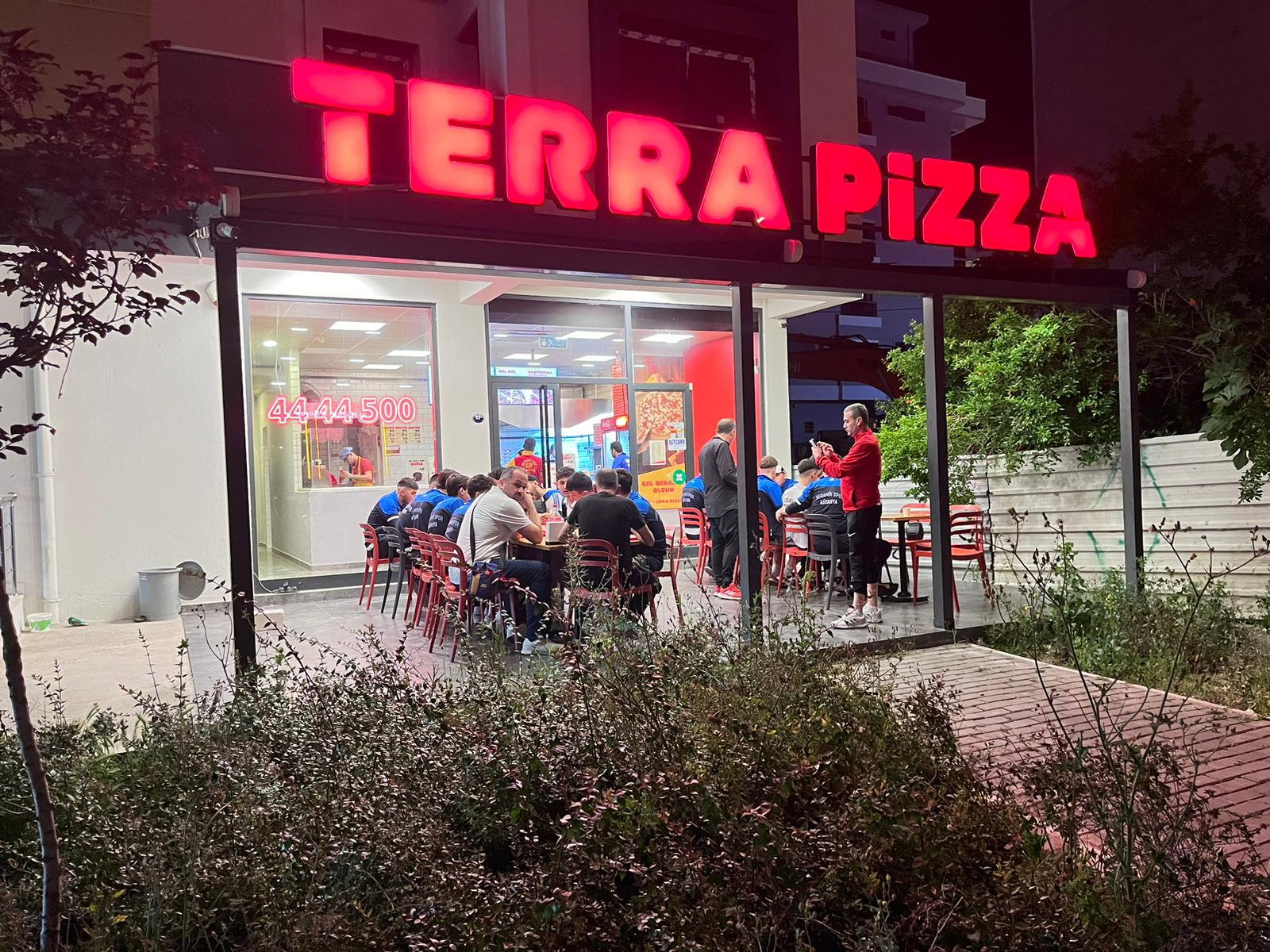 Terra Pizza