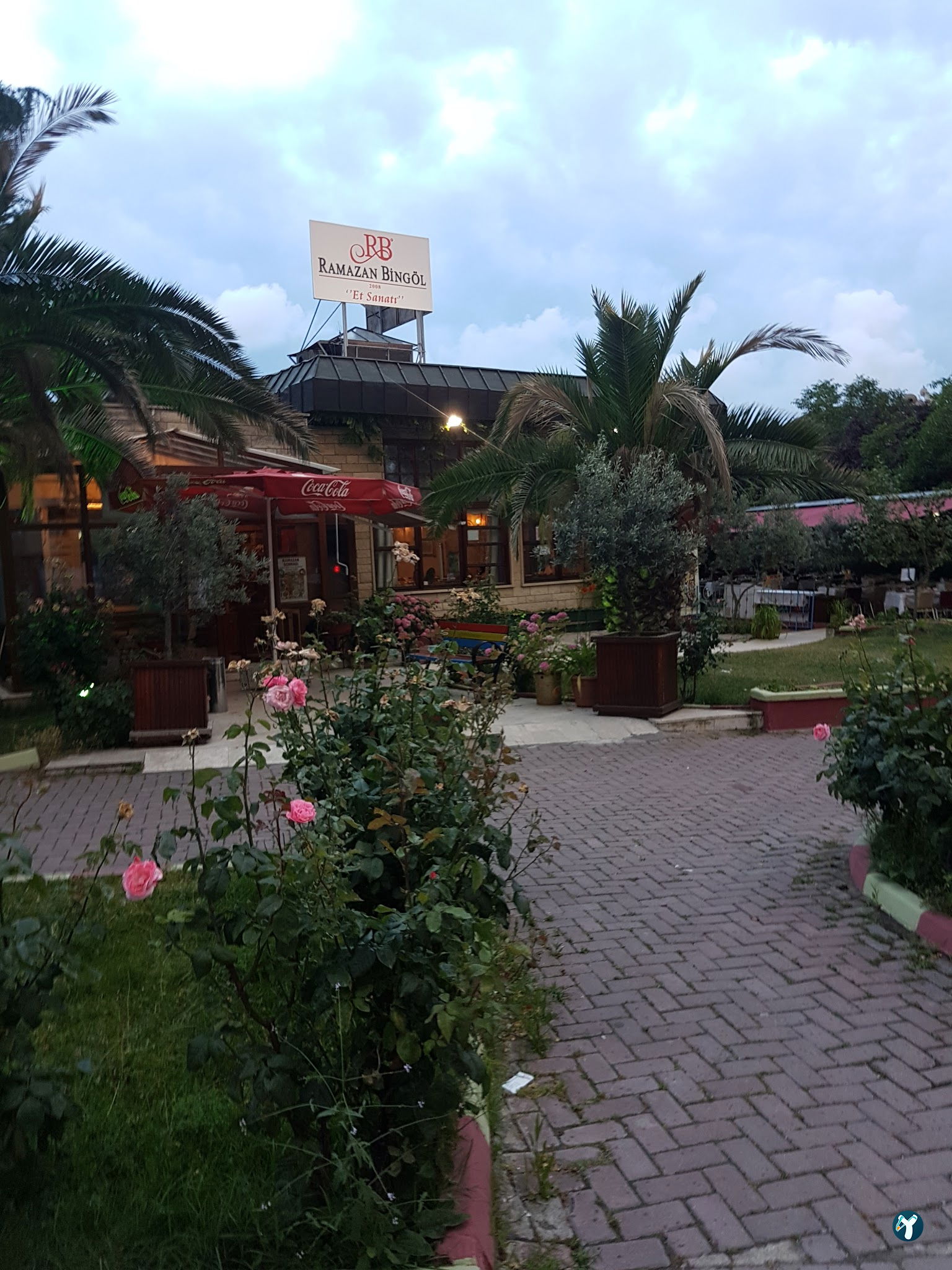 Ramazan Bi̇Ngöl Et Lokantası