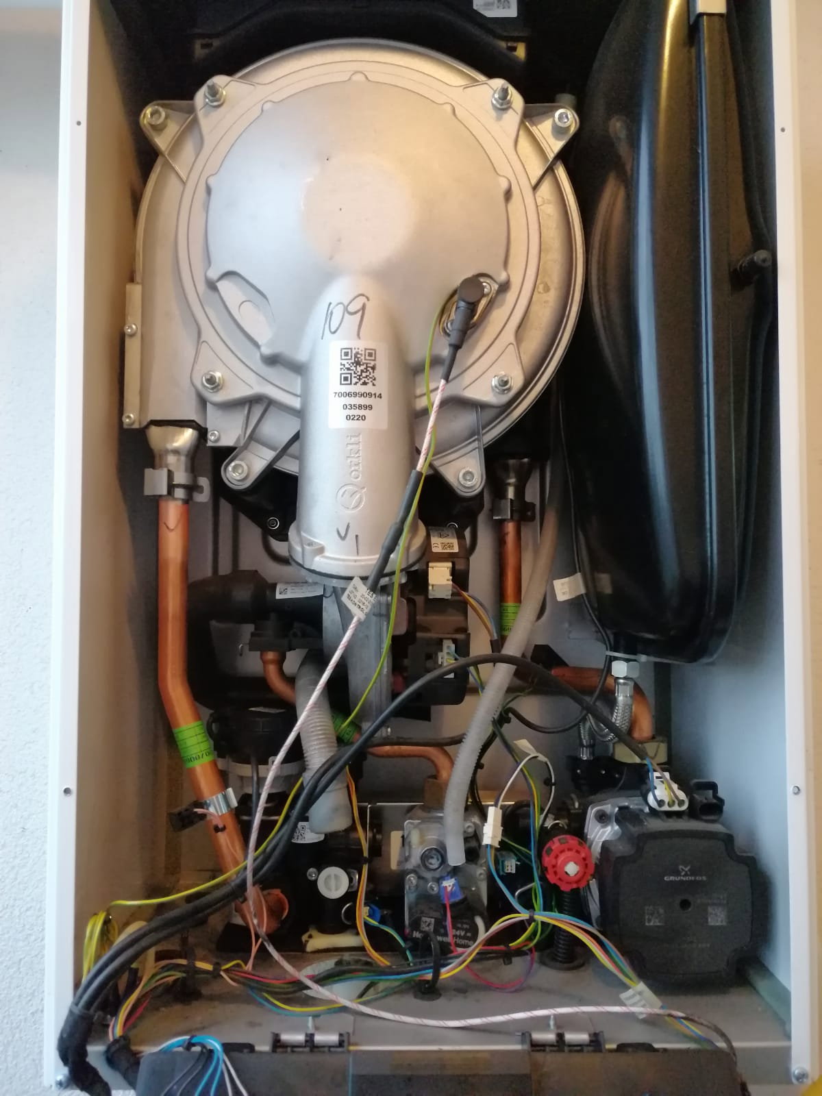 Titiz Kombi Su Tesisat Teknik Servis