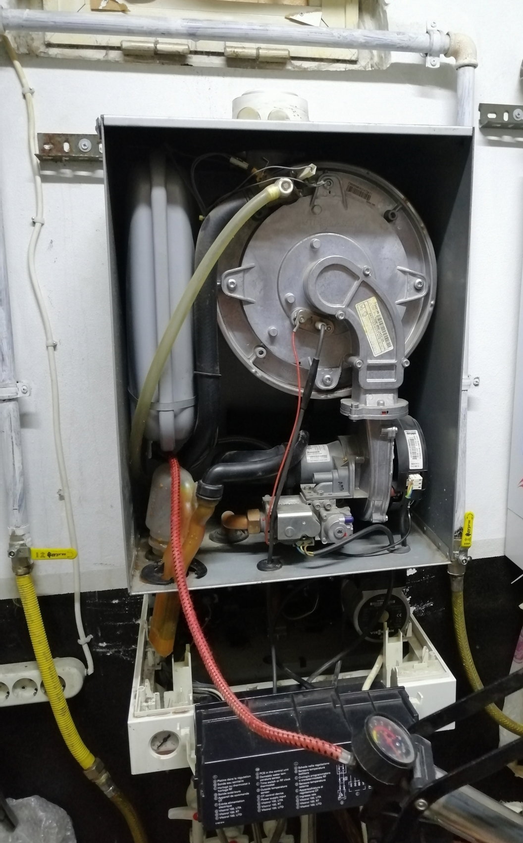 Titiz Kombi Su Tesisat Teknik Servis