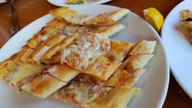 Bozdag Pide Corba Guvec