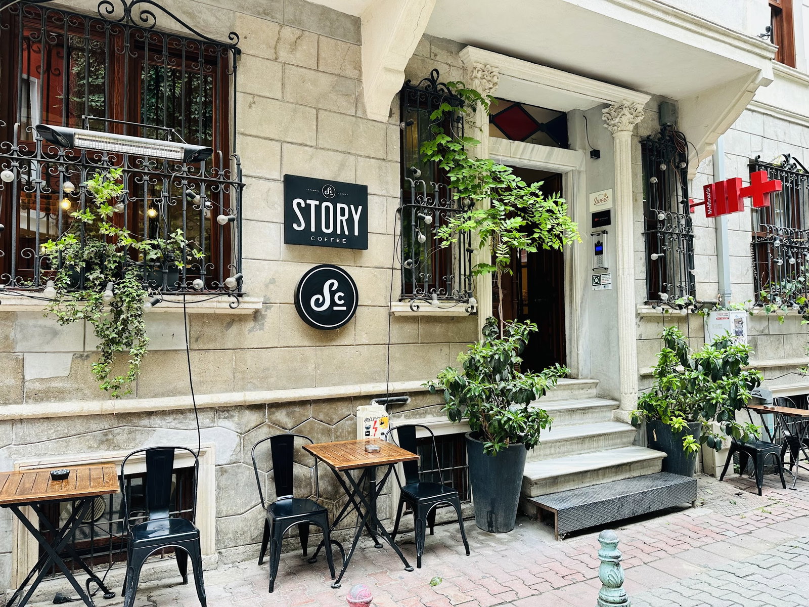 Story Coffee & Food