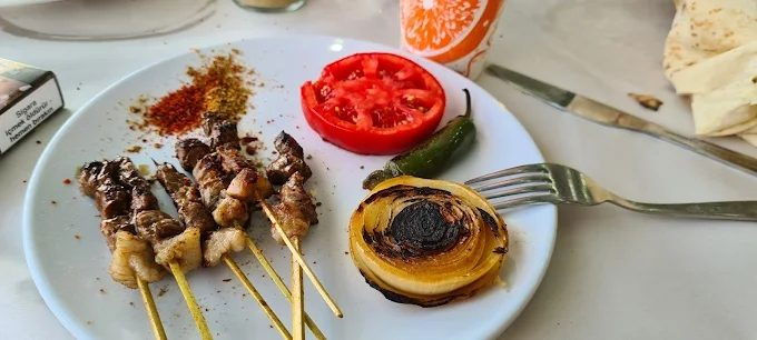 Kalyon Lazutti Çöpşiş