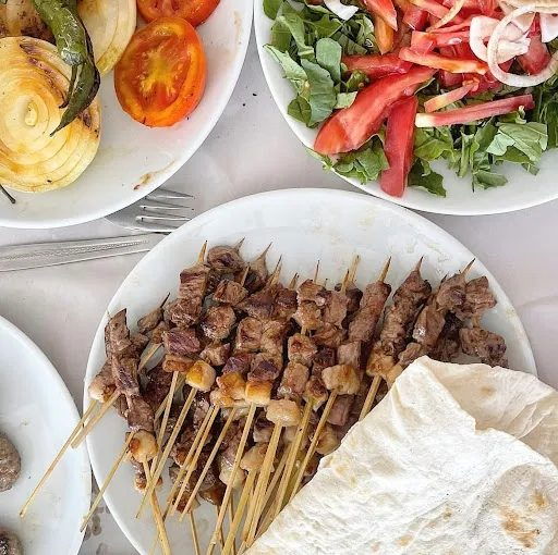 Kalyon Lazutti Çöpşiş