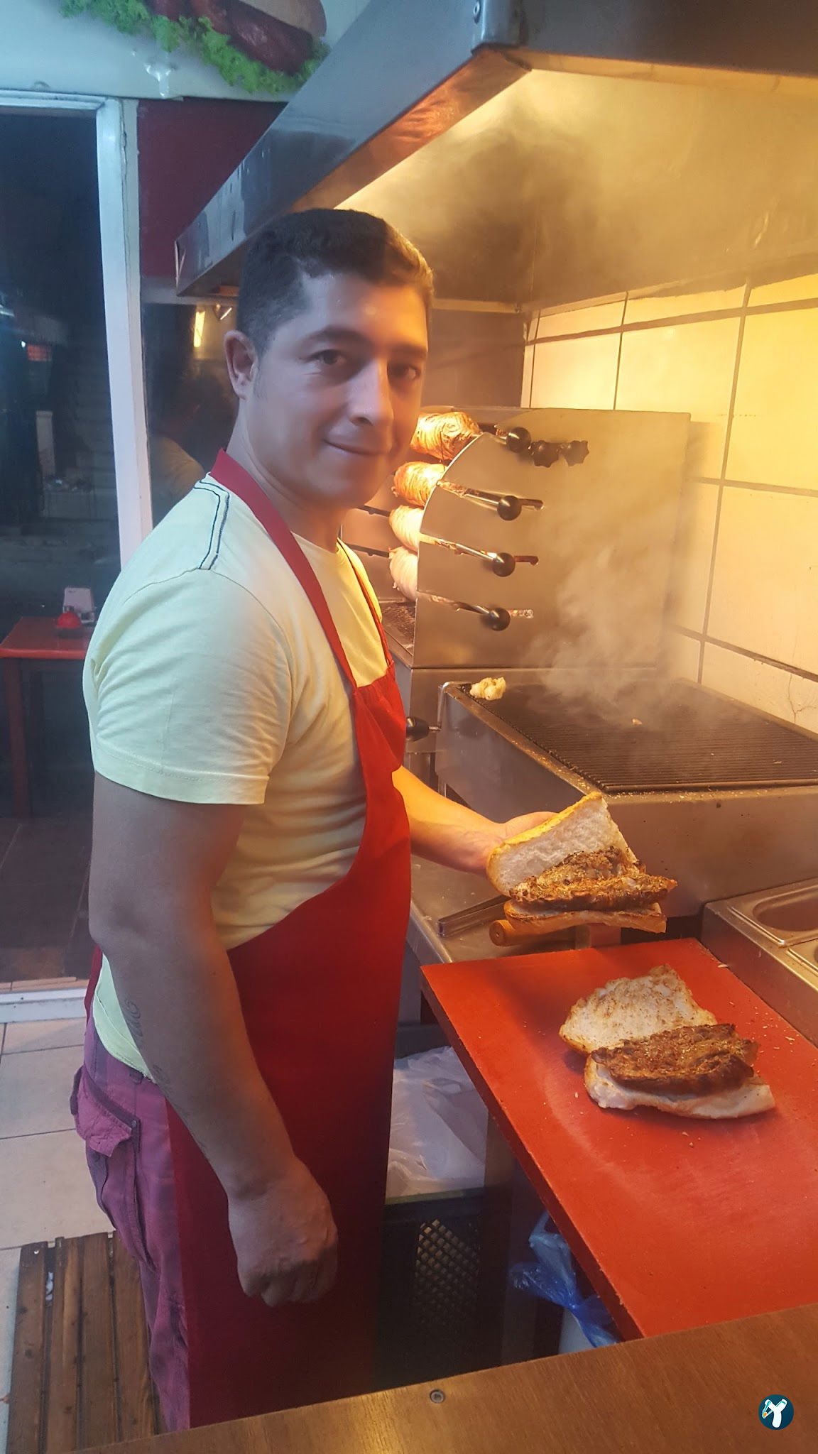 Kokoreçci Adem Usta Bodrum